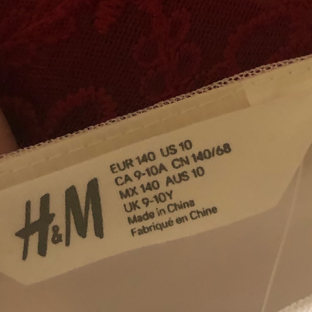 BRAND NEW: H&M Ivory Dress with Gold Sequins girls’ size 6x & 10- $30 each - Picture 7 of 8